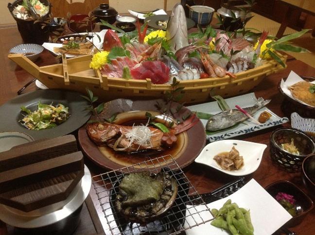 Kikka Ryokan Futtsu Buitenkant foto