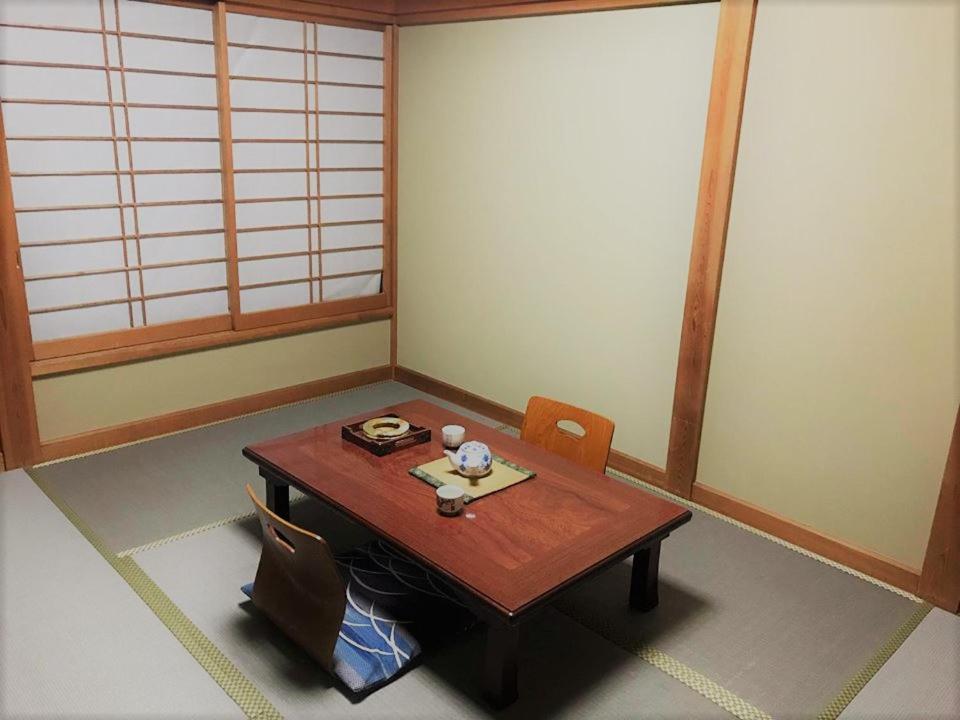 Kikka Ryokan Futtsu Buitenkant foto
